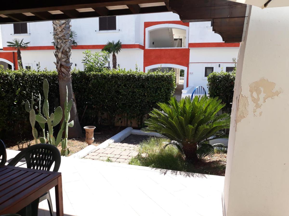 Villa In Villaggio Porto Cesareo Extérieur photo